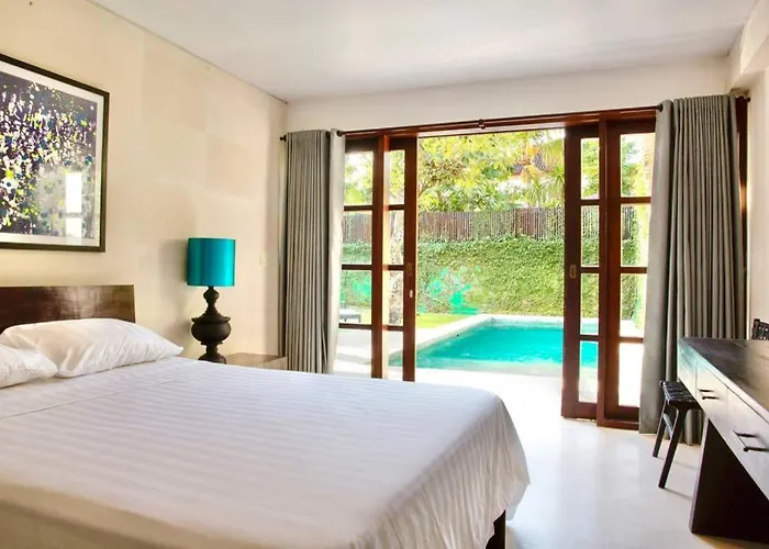 Lola Villa Seminyak